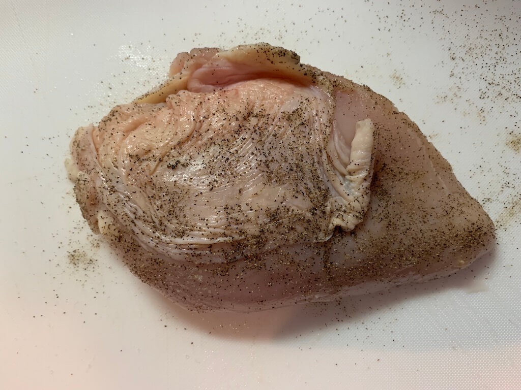 低温調理した鶏胸肉で簡単ランチ